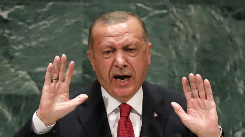 Nicht an einem Tisch mit Ägyptens "Tyrann" – Erdoğan setzt sich bei UN-Dinner um