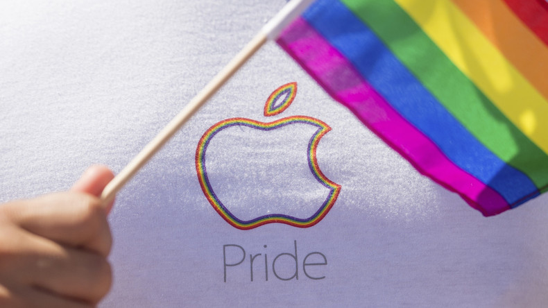 Lebenswandel durch 69 GayCoins: Russe verklagt Apple wegen Verleitung zur Homosexualität
