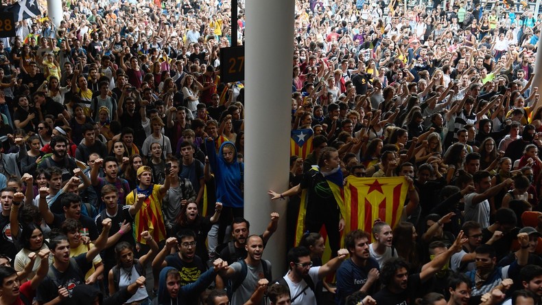 LIVE: Flughafen Barcelona – Proteste nach jahrelangen Haftstrafen für katalanische Separatisten