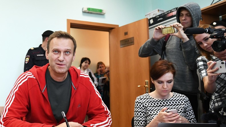 Russland: Durchsuchungen in 30 regionalen Niederlassungen der Nawalny-Stiftung im Geldwäschefall