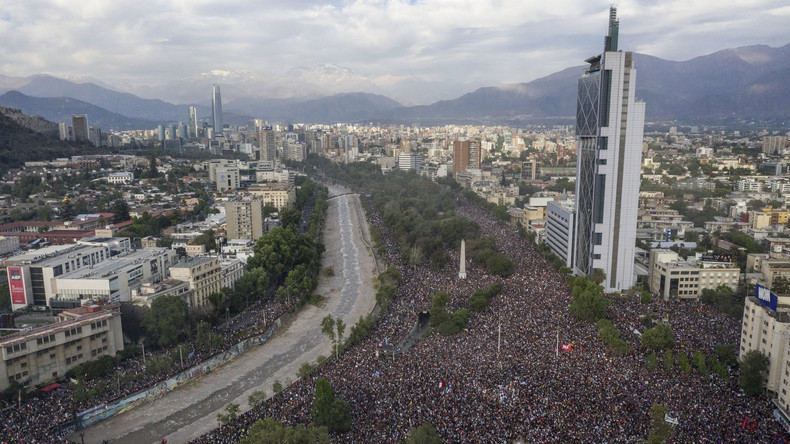 Millionen-Kundgebung in Chile für soziale Reformen