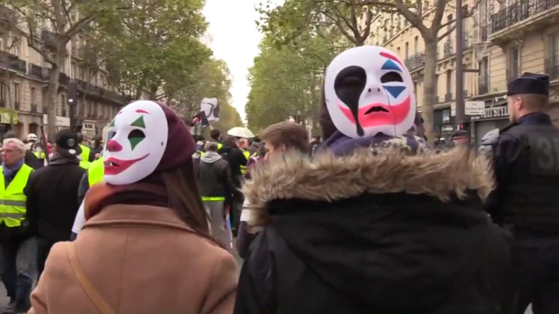 Frankreich: Gelbwesten zeigen sich kurz vor Jahrestag ungebrochen