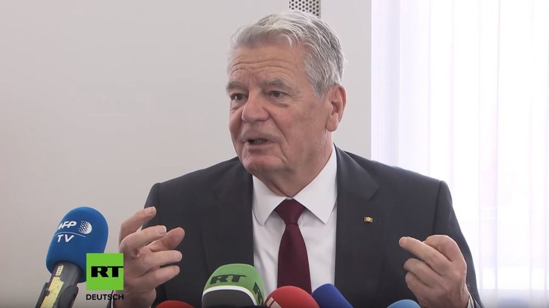 Bundespräsident a. D. Joachim Gauck zu Wende und Mauerfall: "Ich war nie ein angepasster Typ!"