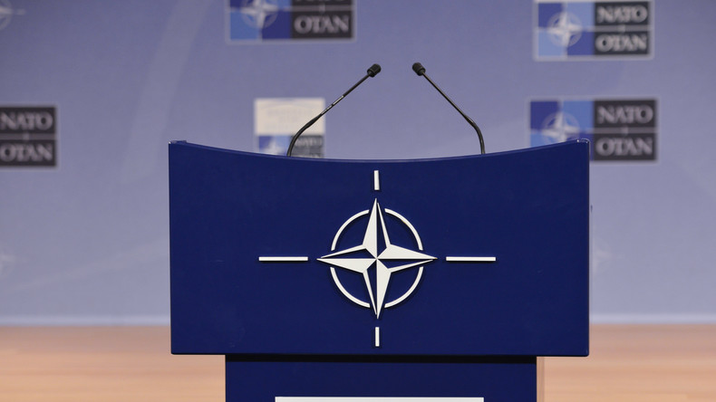 Russische Politiker stimmen Macrons "Hirntod"-Diagnose für NATO zu