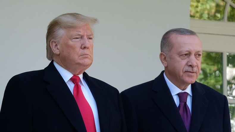 Spitzentreffen zwischen Trump und Erdoğan: Präsidenten tauschen Komplimente aus