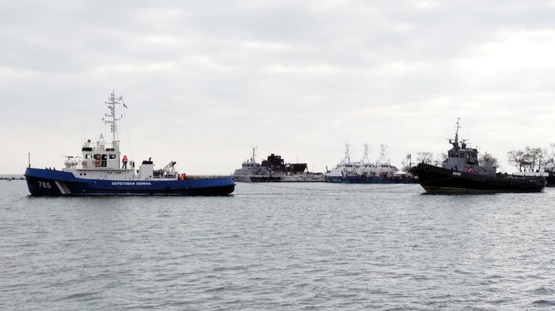 Ein Jahr nach Vorfall in der Straße von Kertsch: Russland übergibt Schiffe an Ukraine