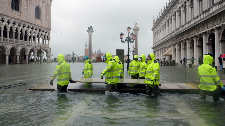 Venedig erneut unter Wasser – Schäden in dreistelliger Millionenhöhe (Video)
