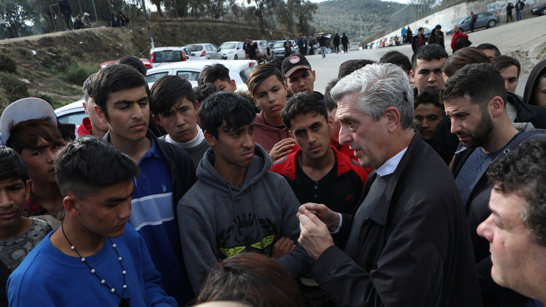UNHCR-Kommissar warnt Athen: Flüchtlingslager auf Inseln kommen "Inhaftierung" gleich