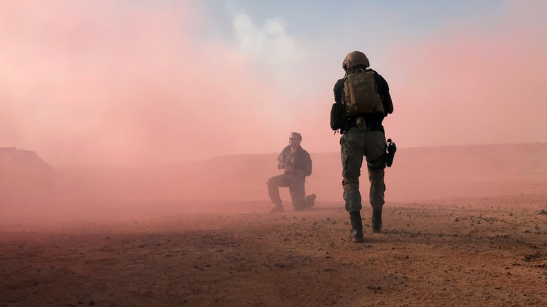 Mindestens 71 getötete Soldaten bei IS-Angriff im Niger (Video)