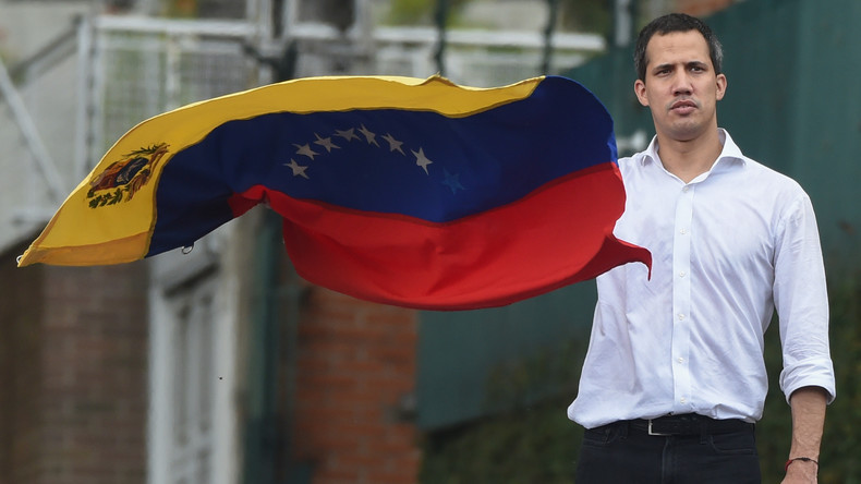 Russland schickt humanitäre Ladung nach Venezuela und erklärt "Projekt Guaidó" für gescheitert