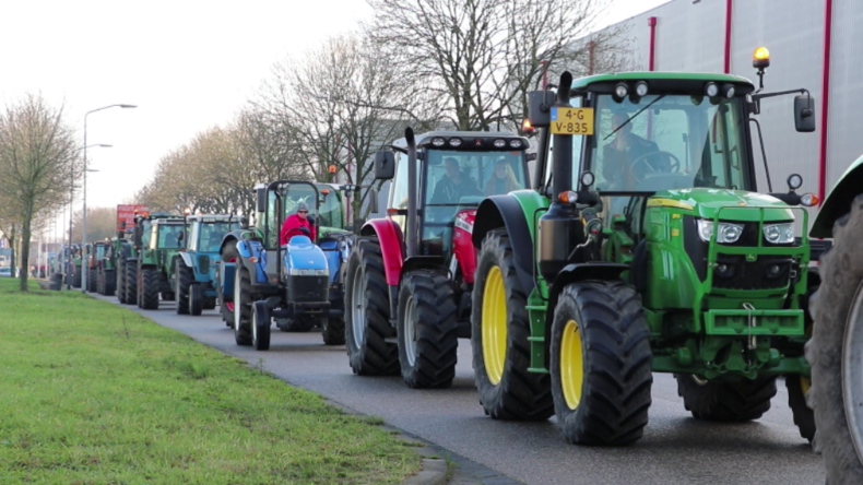 Niederlande: Bauern protestieren landesweit gegen Umweltpolitik – ebenso Tausende in Deutschland