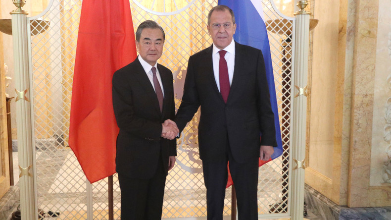 Chinesischer Außenminister: Vertrauen zwischen Russland und China "unerschütterlich"