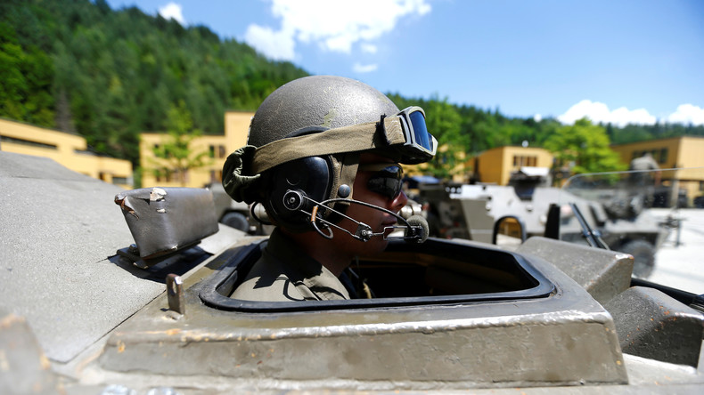 Panzer-Fiasko: Belgische Soldaten nach millionenteurer MTW-Hochrüstung für Wehrdienst zu groß