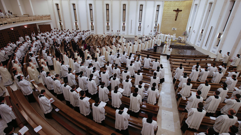 Katholiken-Orden gibt Missbrauch von 175 Kindern zu