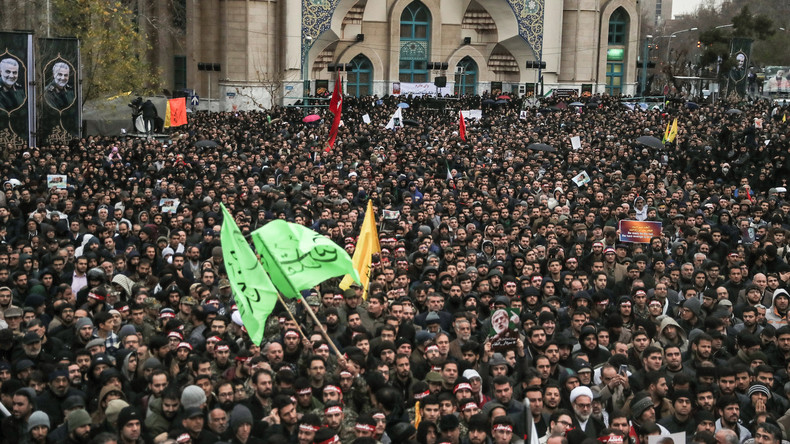 Iran: Zehntausende bei Trauerzug für Soleimani