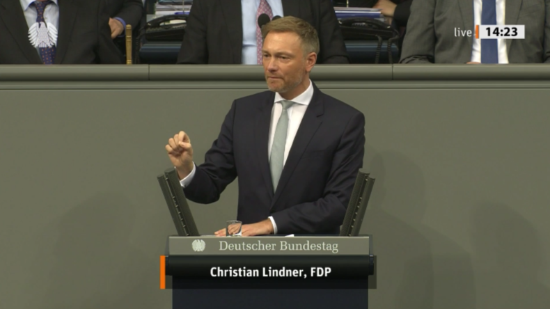 Lindner nach Bedrohung und Angriffen gegen FDP-Mitglieder: "Werden uns nicht mundtot machen lassen!"