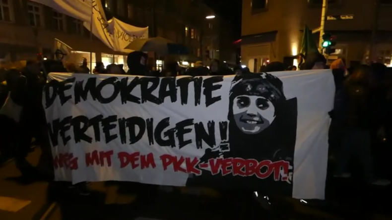 Zusammenstöße mit der Polizei bei Demo gegen Münchner Sicherheitskonferenz