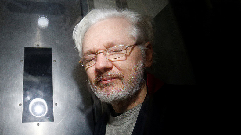 "Ärzte für Assange" warnen: WikiLeaks-Gründer wird praktisch zu Tode gefoltert