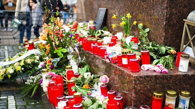 LIVE: Trauermarsch im Gedenken an die Opfer in Hanau