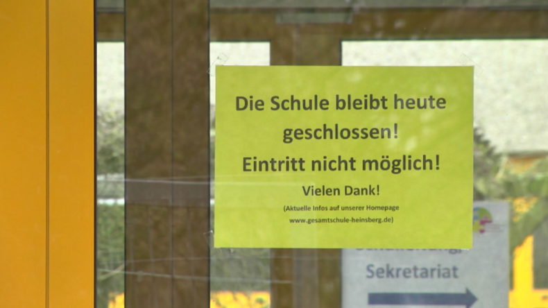 Corona-Ausbruch in Heinsberg: Schulen geschlossen – Massive Hamsterkäufe in Supermärkten