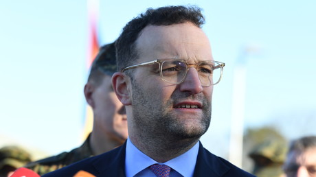 LIVE: Gesundheitsminister Spahn informiert über das Coronavirus in Deutschland