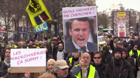 Frankreich: "Gelbwesten"-Proteste in Paris gehen weiter