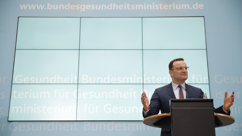 LIVE: Bundesgesundheitsminister Spahn hält Pressekonferenz zu COVID-19 ab