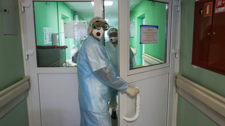 Bereits mehr als 1.000 nachgewiesene COVID-19-Infektionen und drei Todesopfer in Russland