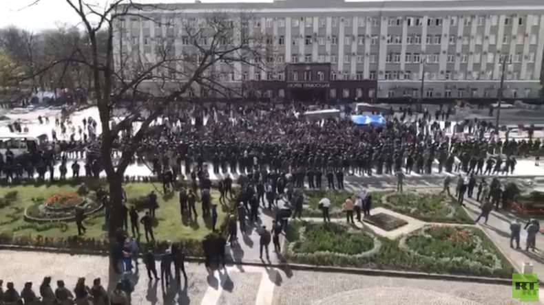Russland: Proteste gegen Ausgangsbeschränkungen in Nordossetien