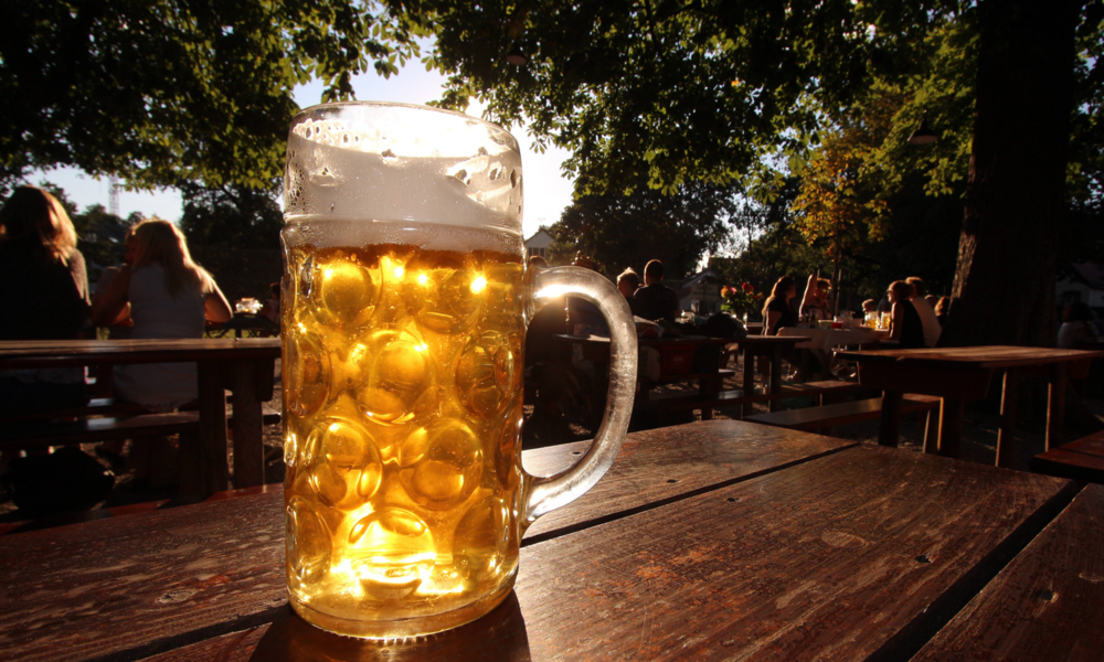 LIVE: Weitere Corona-Lockerungen – Biergärten in München eröffnen wieder