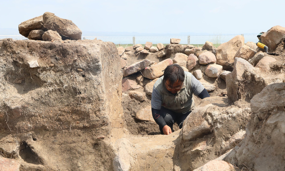 Chinesische Archäologen entdecken 2.000 Jahre alten Behälter mit unbekannter Flüssigkeit