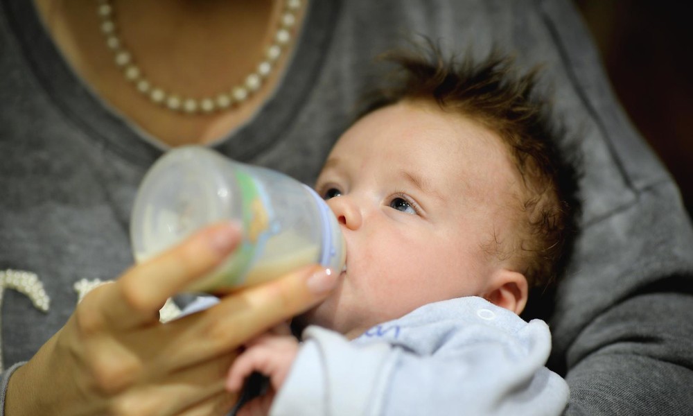 Mineralölrückstände in deutscher Babynahrung – Agrarministerium verschwieg amtliche Ergebnisse