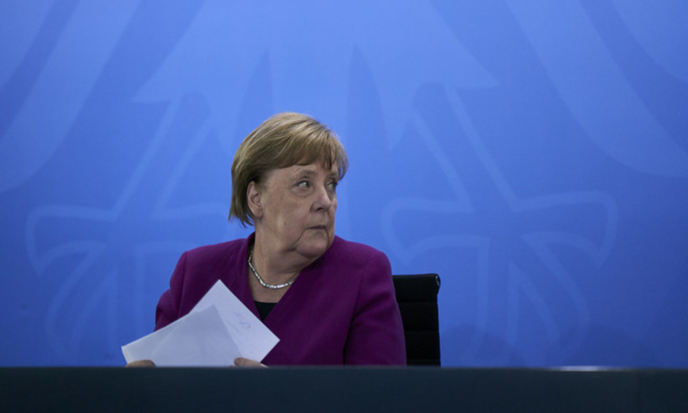 "Das Virus ist immer noch da" – Merkel mahnt zu Vorsicht trotz sinkender Infektionsrate