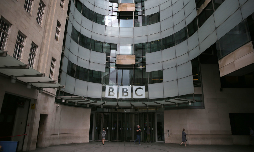 Gebot der Überparteilichkeit? BBC reagiert mit Schelte auf Regierungskritik einer Moderatorin