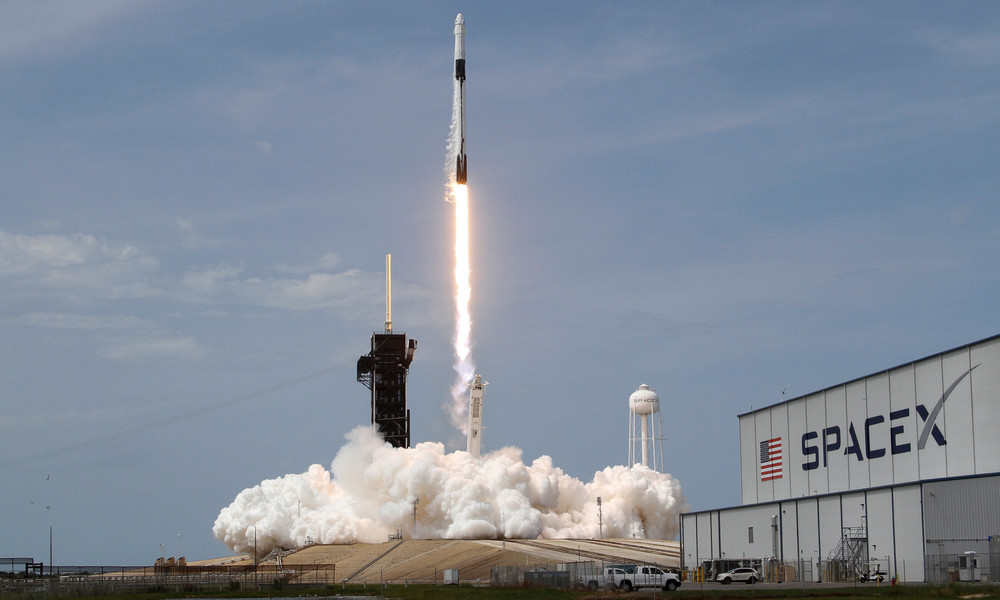 Bemannte SpaceX-Mission bringt Astronauten ins All