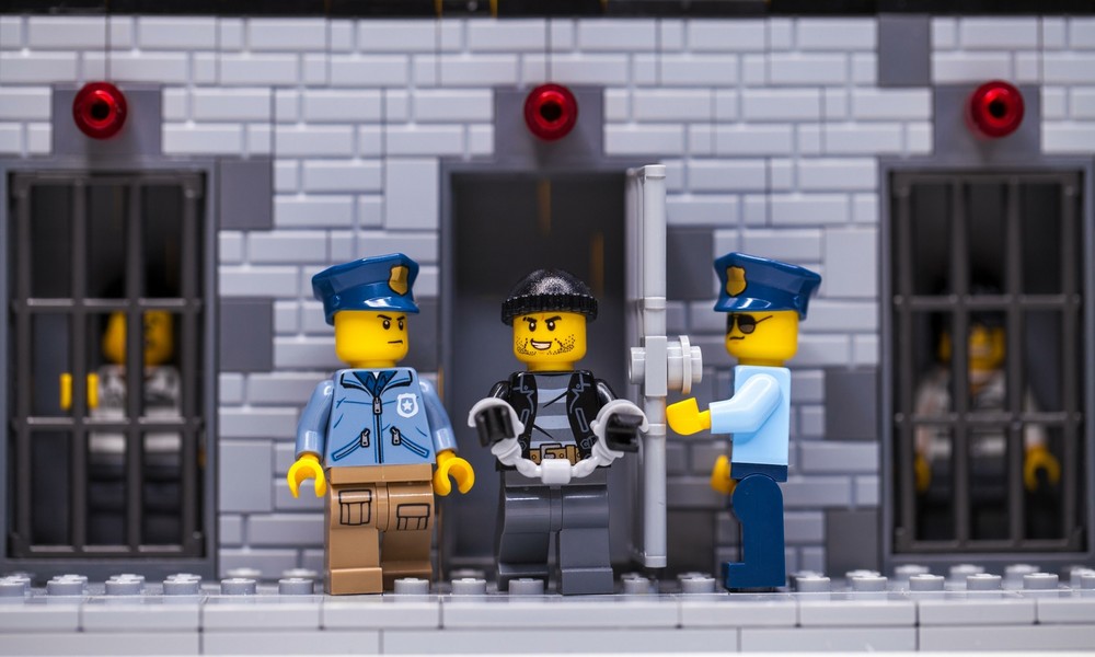 Aus Solidarität mit Protestbewegung: Lego setzt Werbekampagne für Polizeispielzeug zeitweise aus