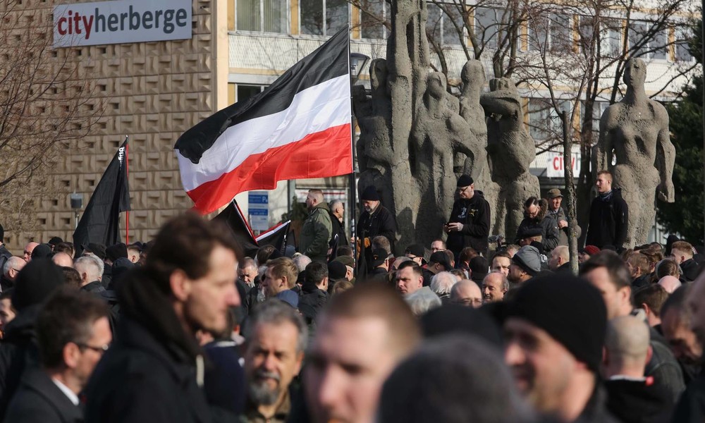 Deutschland: Zahl der Rechtsextremisten steigt