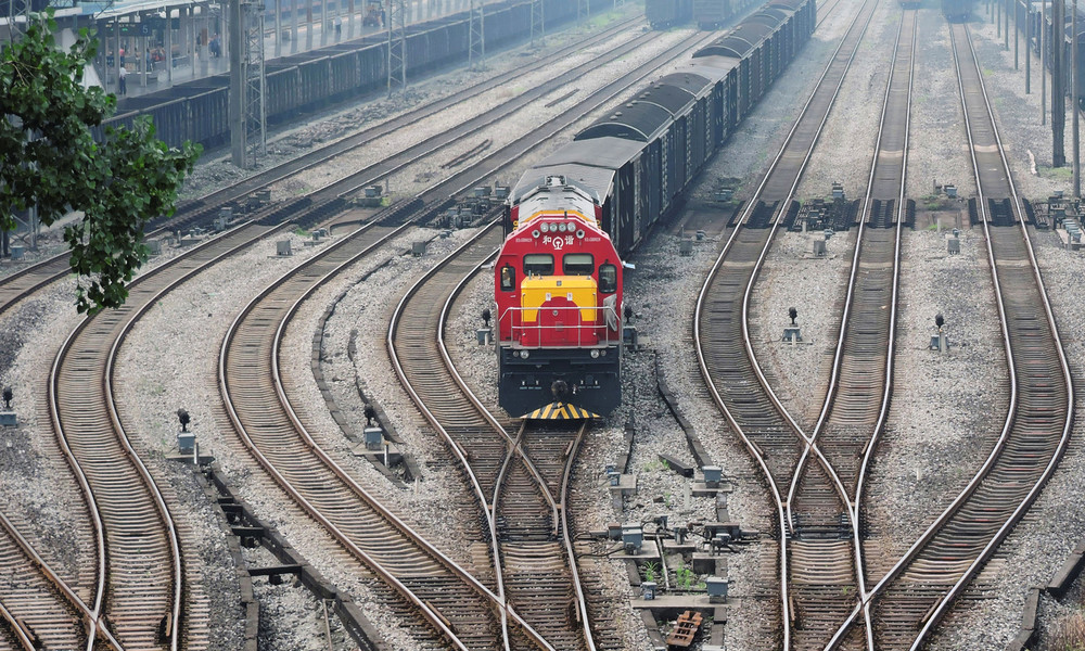 Neue Seidenstraße auf Stahlrädern: China startet neue Güterzugstrecke nach Europa