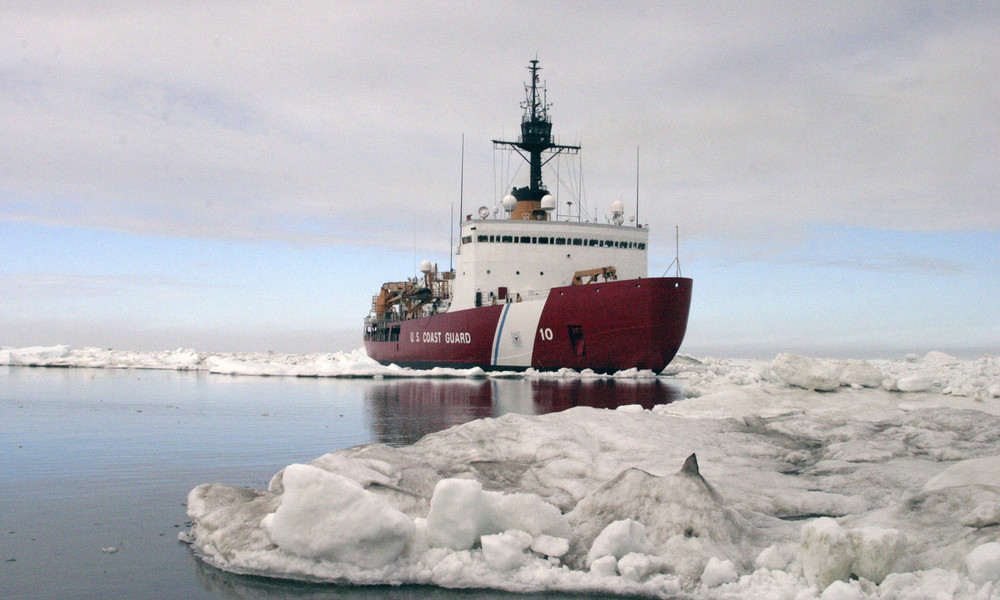 Für starke Sicherheitspräsenz: Trump ordnet Aufbau einer arktischen Eisbrecherflotte an