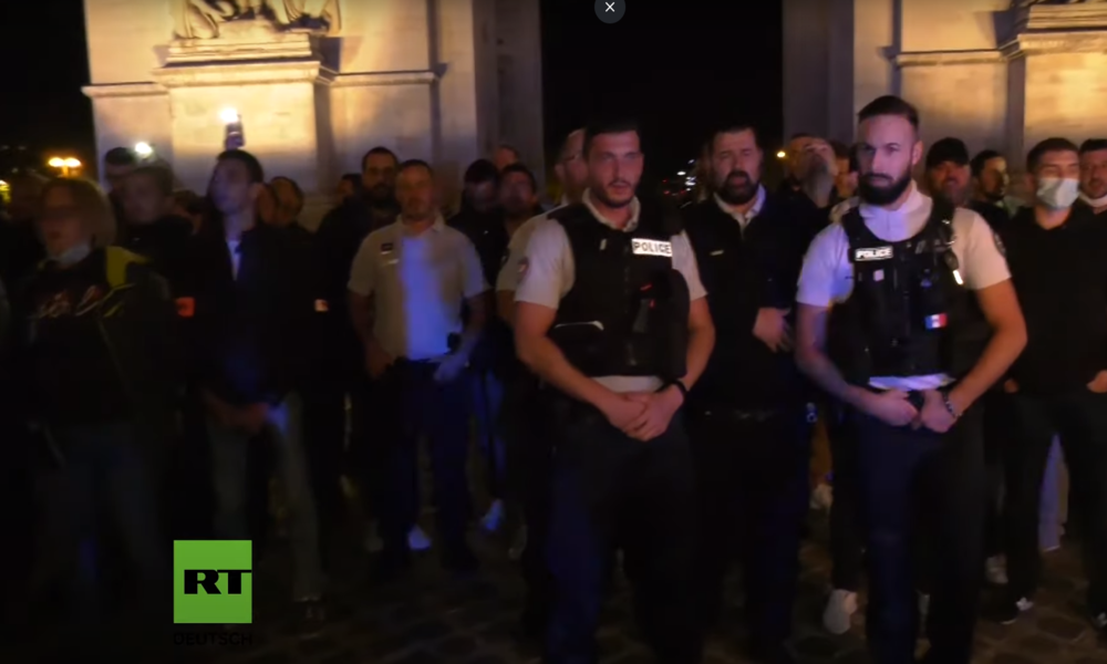 Rassismus-Debatte: Frankreichs Polizei demonstriert gegen Innenminister