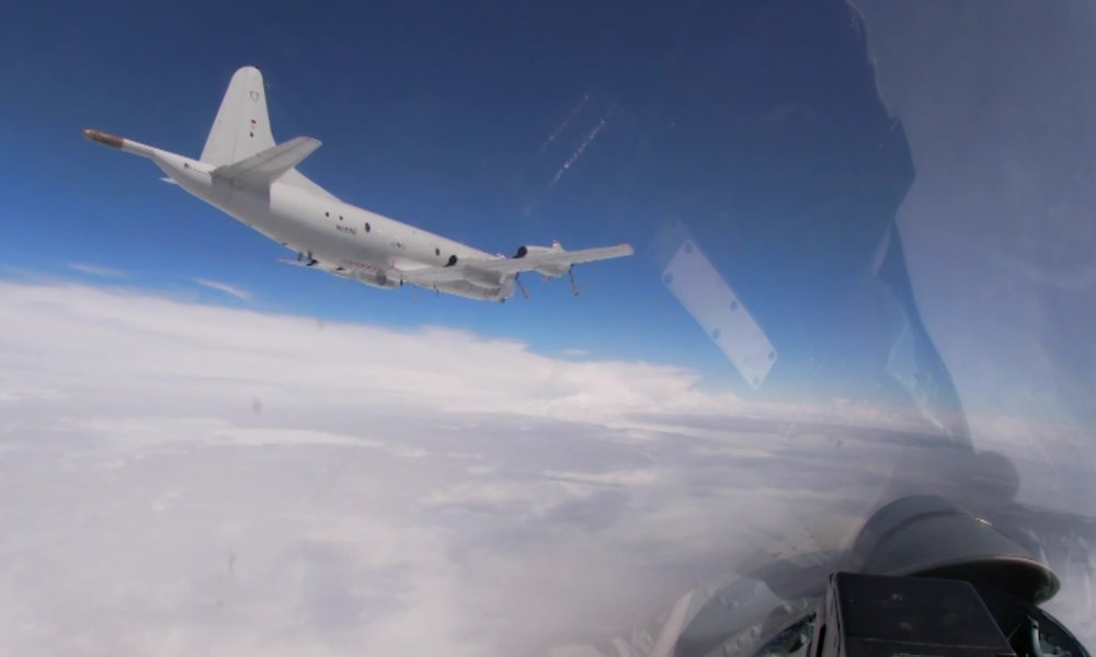 Russland: Kampfflugzeuge fangen strategische US-Bomber über der Ostsee ab
