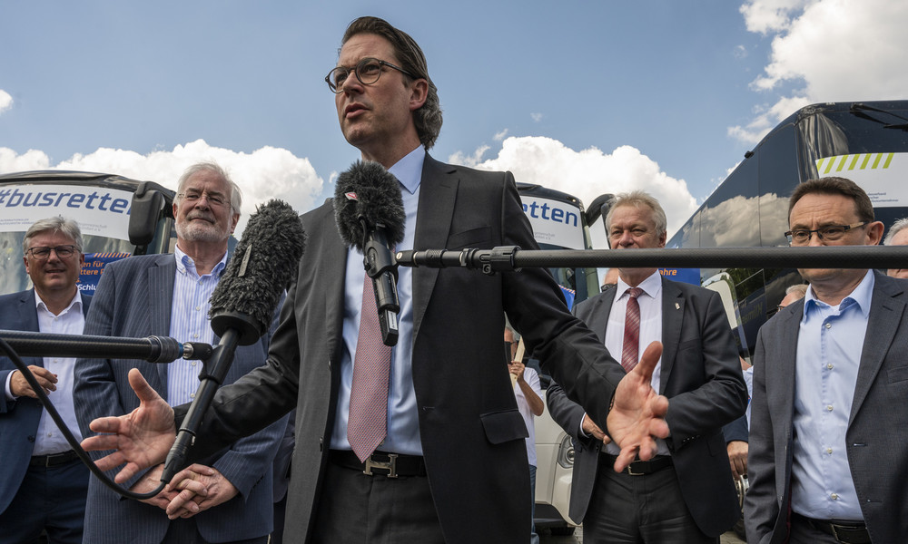 Verschwendete Pkw-Maut-Steuergelder: "Skandal, dass Andreas Scheuer noch im Amt ist"