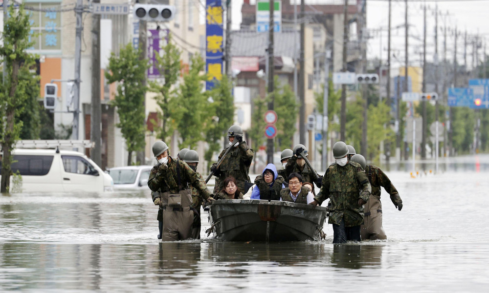 Mindestens 52 Tote bei Unwettern in Japan: Sintflutartige Regenfälle dauern an