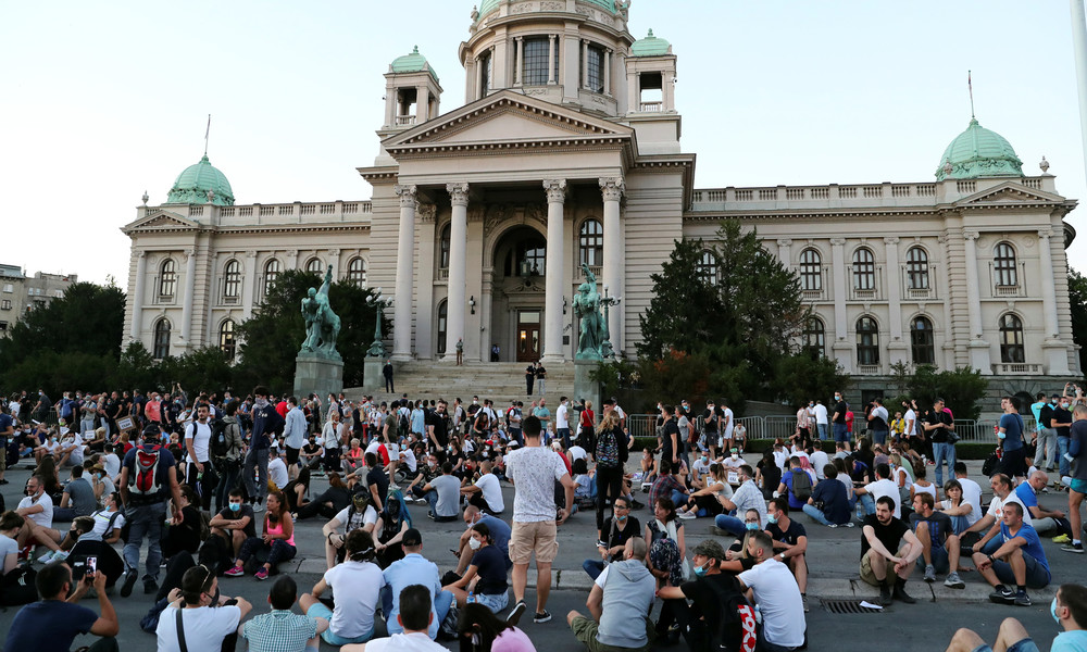 Proteste in Belgrad: "Wir glauben dem System einfach nicht mehr"