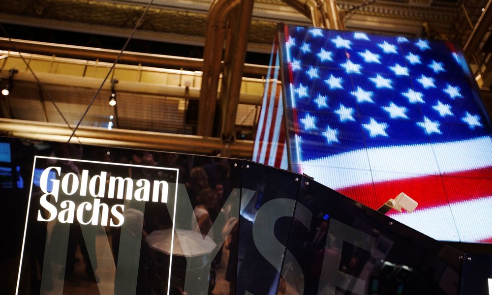 Goldman Sachs: Dominanz des US-Dollars auf den globalen Märkten neigt sich dem Ende