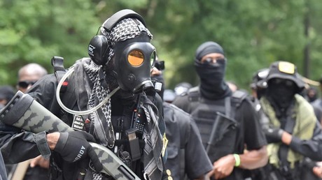 Radikale NFAC-Miliz "glaubt an Gewaltlösung" und will reales Wakanda für alle Afroamerikaner
