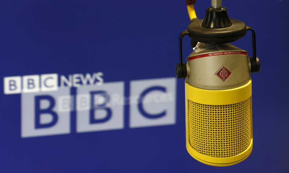 Britische NGO kritisiert Wiedereinführung von BBC-Gebühren für Senioren