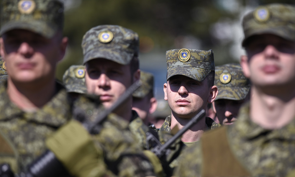 Auswärtiges Amt zur Kosovo-Armee: "Erkennen Recht zur Schaffung regulärer Streitkräfte an"