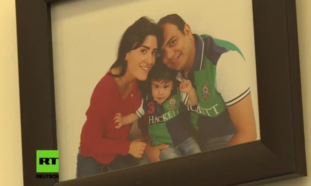 "Vor den Augen seiner Tochter": Witwe schildert den Tod ihres Mannes bei Explosion von Beirut