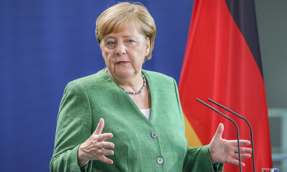 LIVE: Pressekonferenz von Kanzlerin Merkel nach Beratung mit Ministerpräsidenten